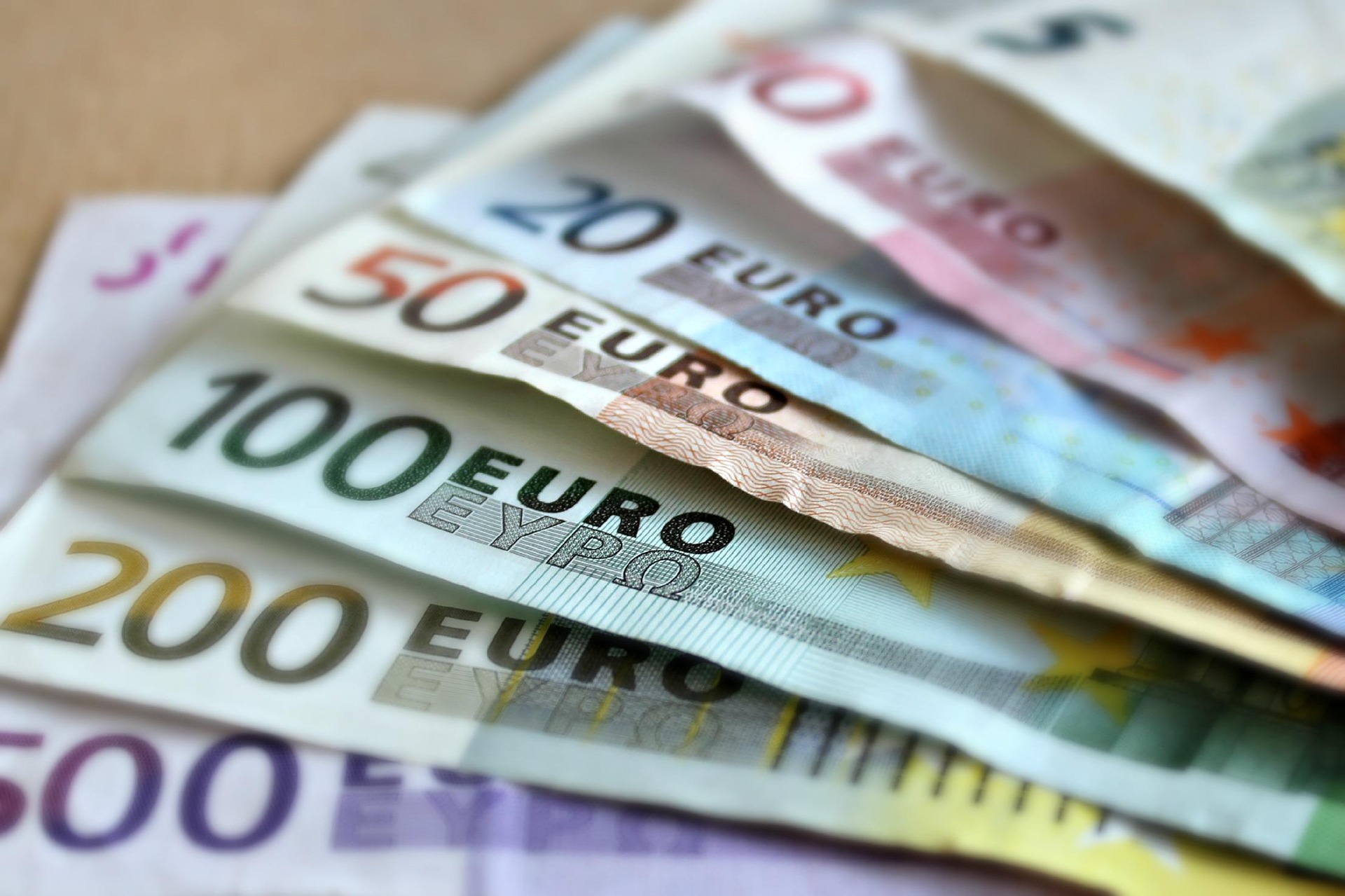 Евробанкноты