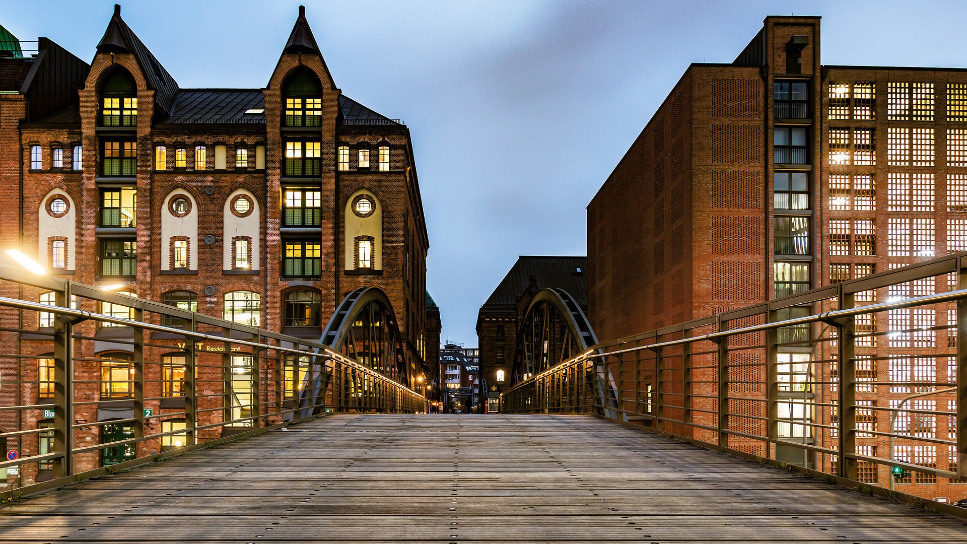 Гамбург: мост в Шпайхерштадт